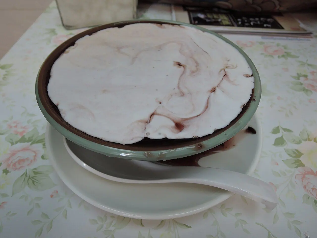 Black rice with coconut milk in Lady Na's local sweet soup shop at Yuen Long