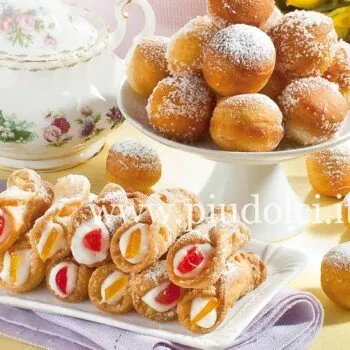 Mini cannoli siciliani